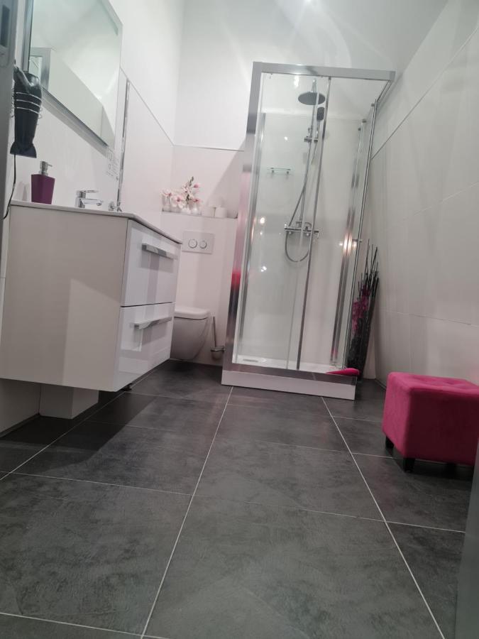 Les Reves By Isa Hotel Arras Exterior photo